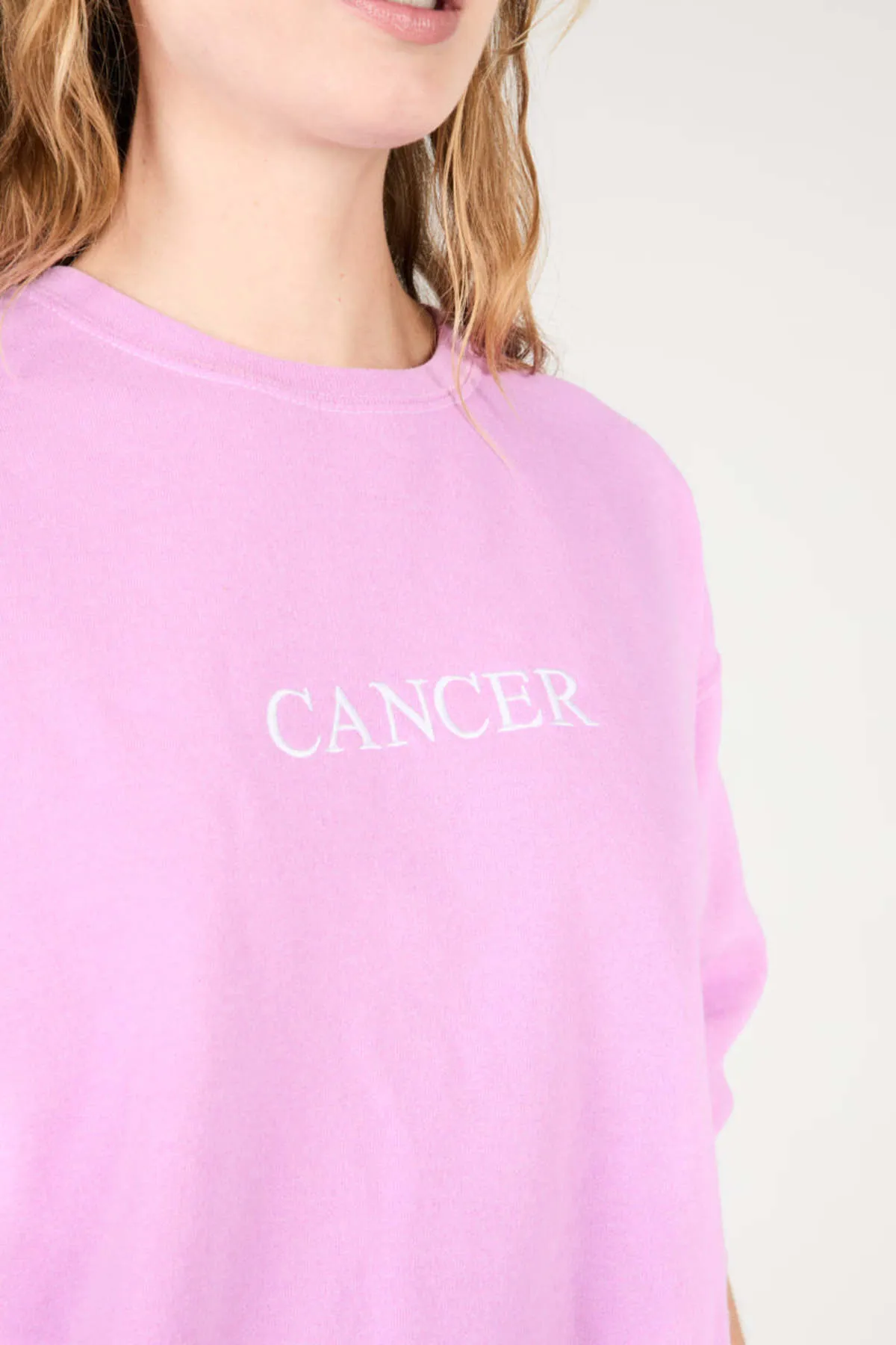 CANCER ZODIAC PULLOVER - Orchid/Mykonos Blue/Marigold