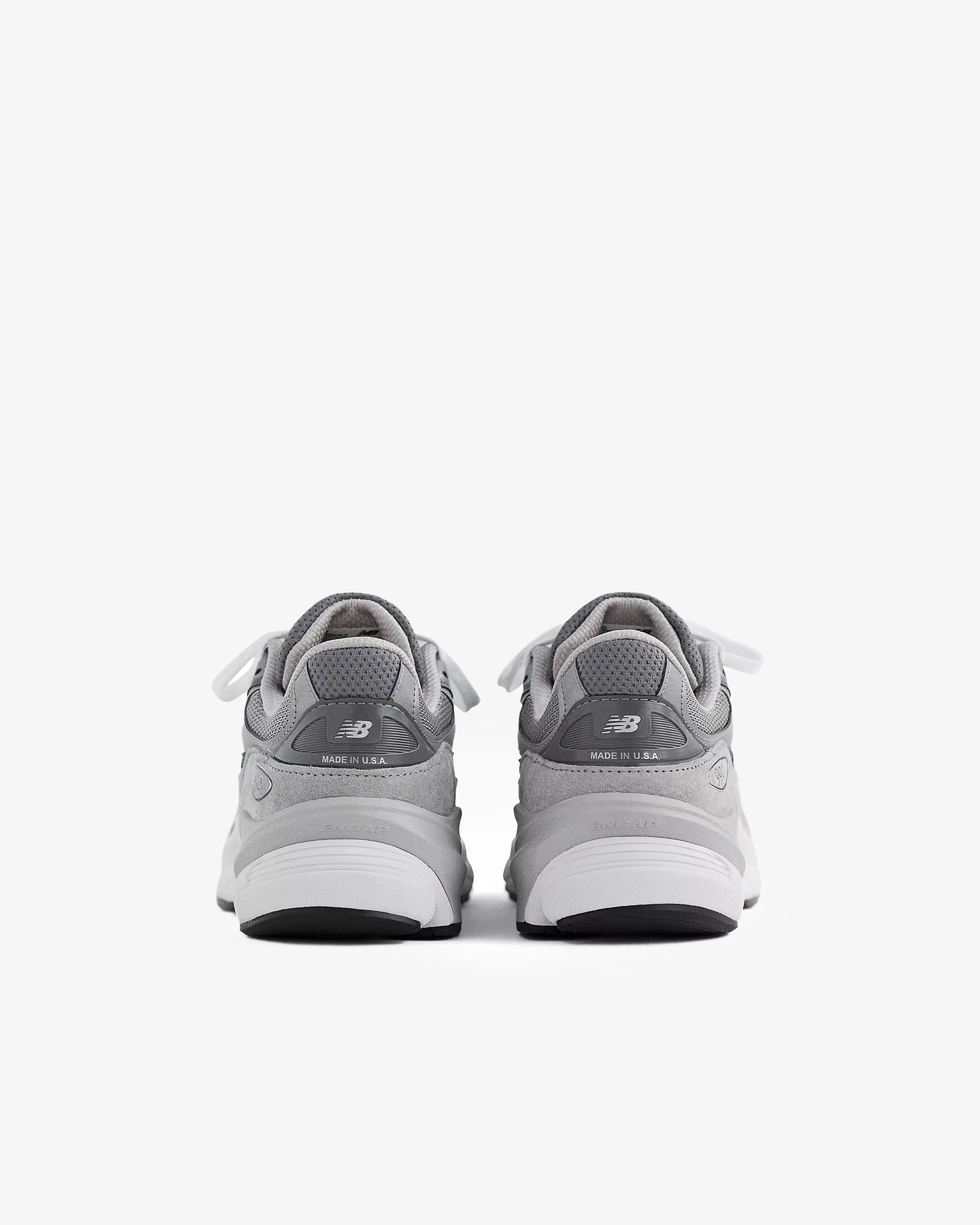 New Balance Women's W990GL6  Grey