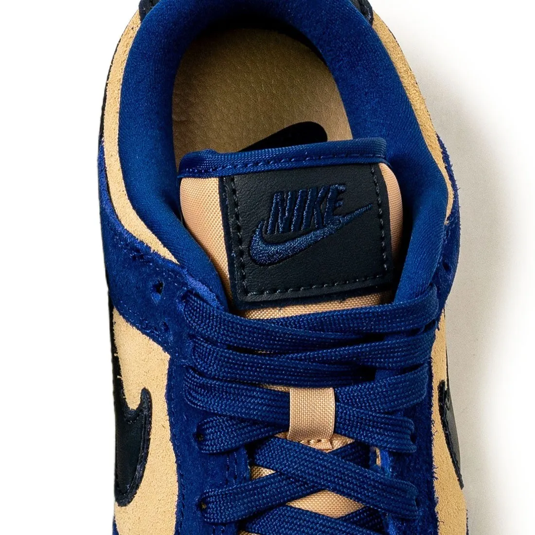 Nike Women Dunk Low (deep royal blue / dark obsidian-sesame)